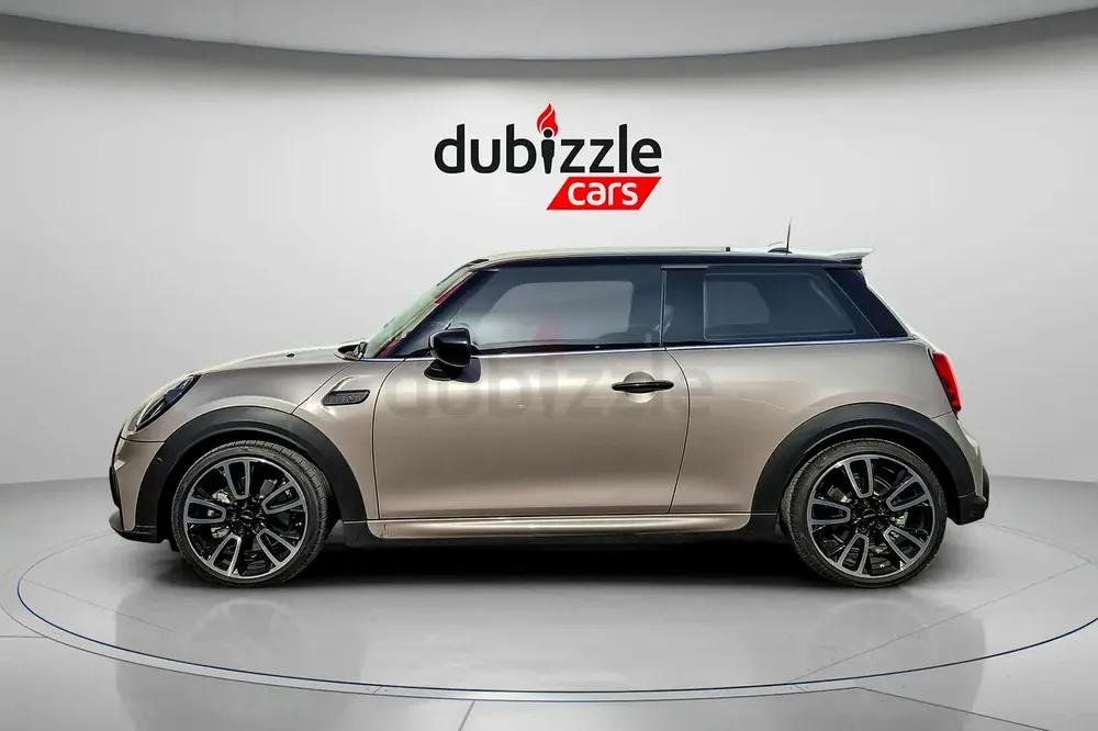 AED 1900/month | 2024 MINI Cooper  | GCC Specs | Ref#420804 - Image 5