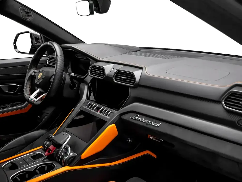 2022 | Lamborghini | Urus - Image 10