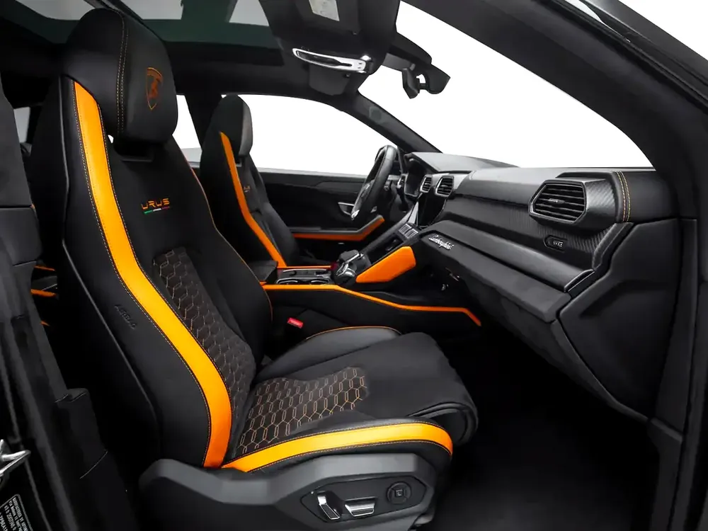 2022 | Lamborghini | Urus - Image 11