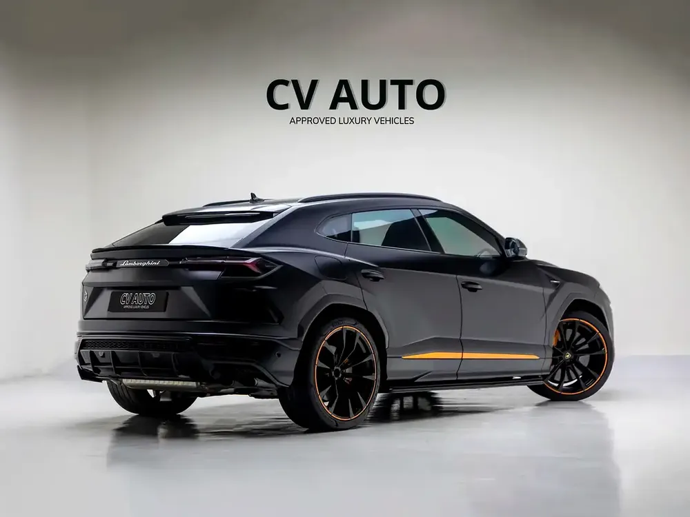 2022 | Lamborghini | Urus - Image 6