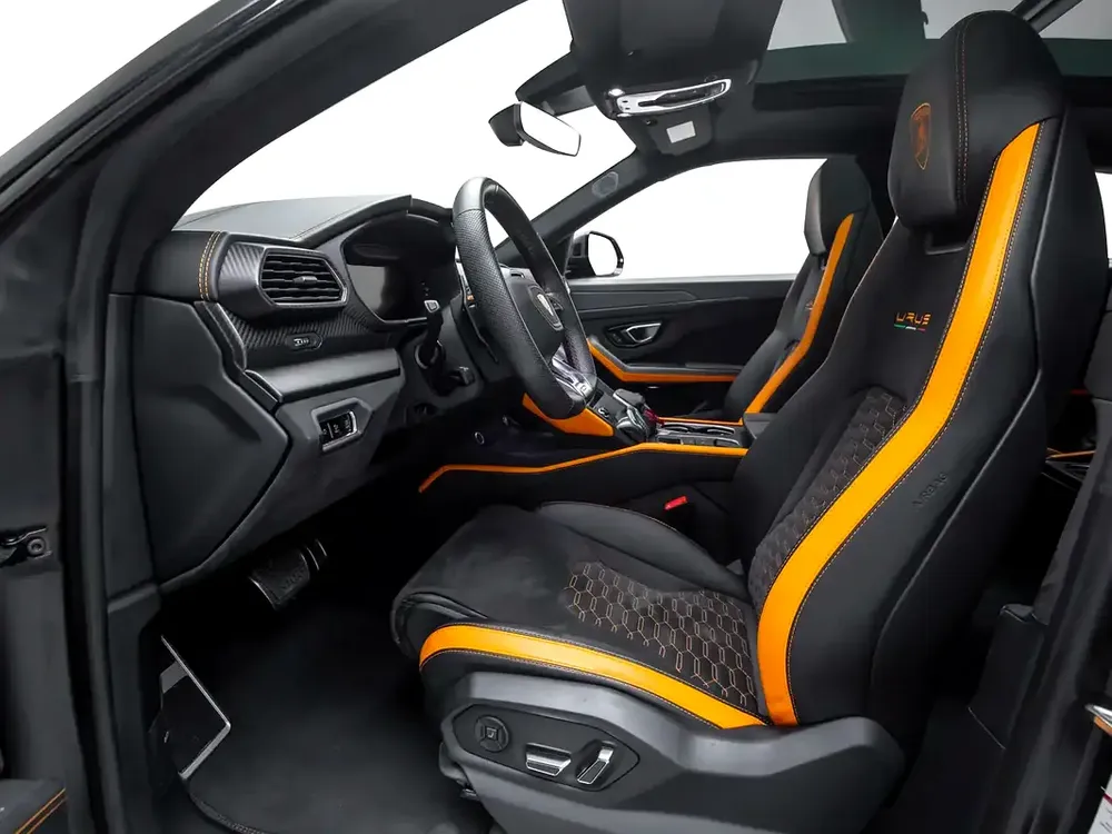 2022 | Lamborghini | Urus - Image 9