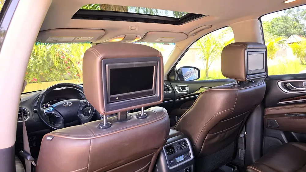 Infiniti QX60 2015 Luxury | GCC Specs | Well Maintained - Image 14