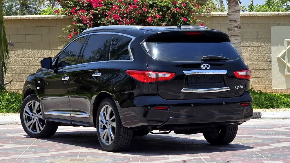 Infiniti QX60 2015 Luxury | GCC Specs | Well Maintained - Image 4