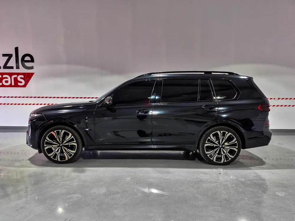 AED 5318/month | 2023 BMW X7 M60i | GCC Specs | Ref#465100 - Image 5