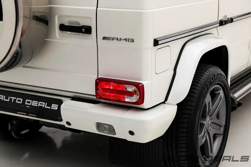 2011 Mercedes-Benz G55 AMG | GCC Specs | Well Maintained | Perfect Condition | 5.4L V8 - Image 9