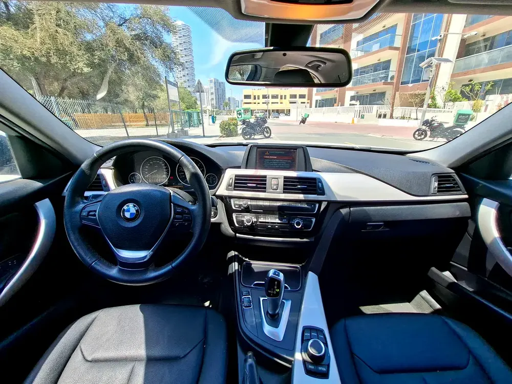 AED 556/month | 2018 BMW 3-Series 320i | GCC Specs | Ref#446175 - Image 10