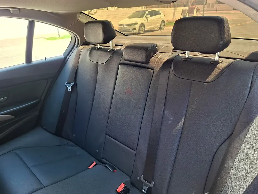 AED 556/month | 2018 BMW 3-Series 320i | GCC Specs | Ref#446175 - Image 12