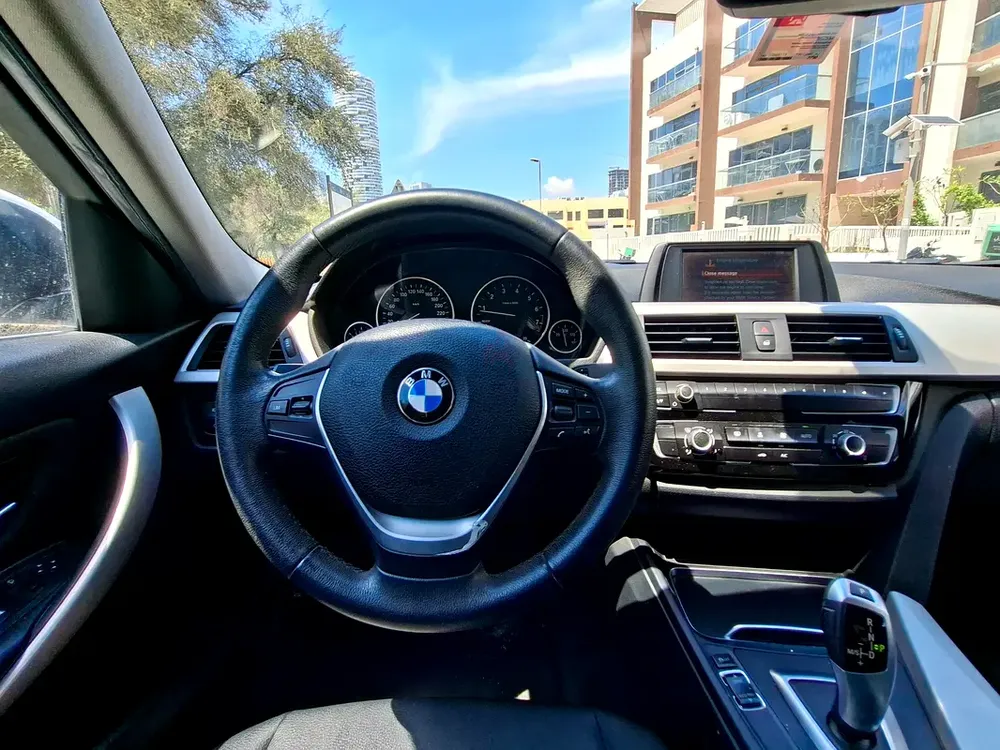 AED 556/month | 2018 BMW 3-Series 320i | GCC Specs | Ref#446175 - Image 9