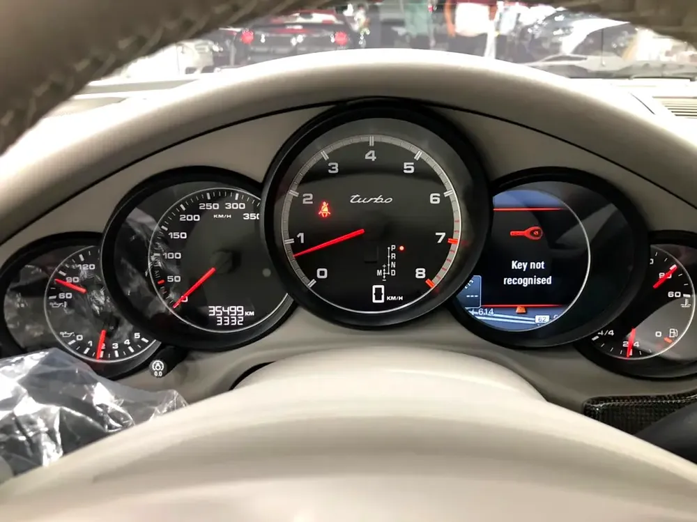 Porsche panamera turbo - Image 10