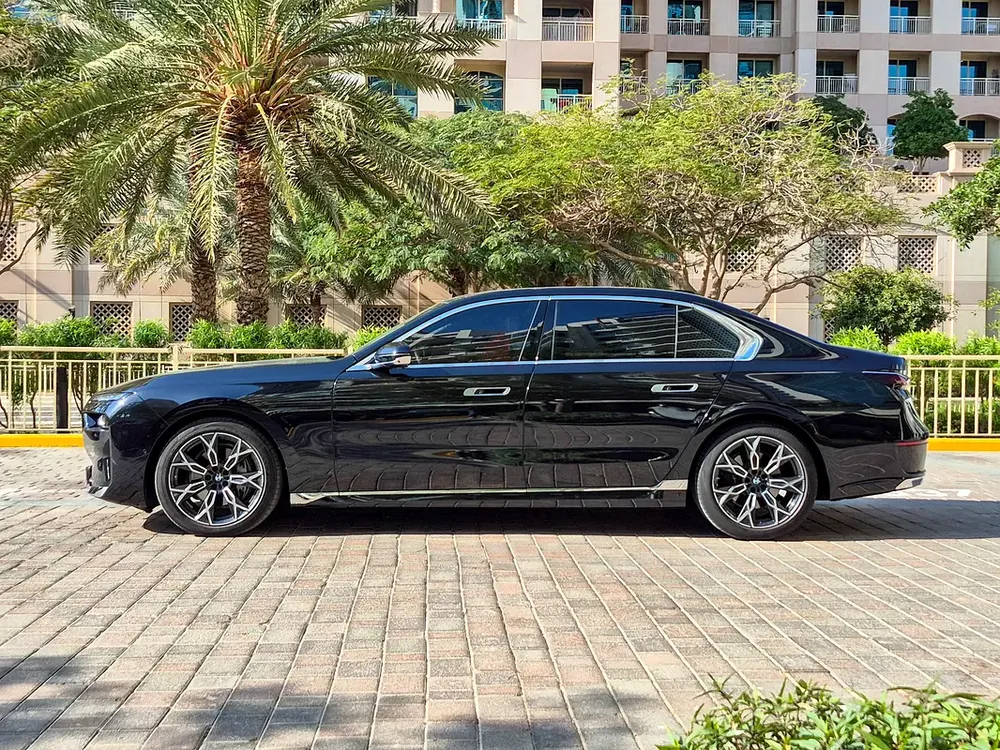 AED 5546/month | 2024 BMW 7-Series 735i | GCC Specs | Ref#418576 - Image 5
