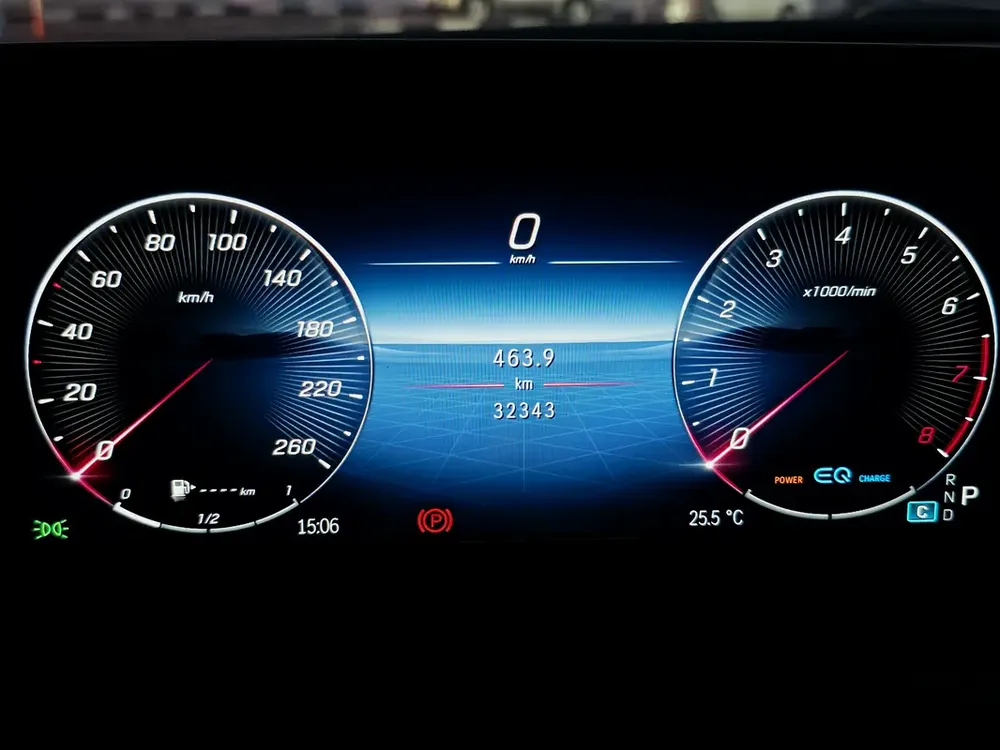 Mercedes C180 2022 GCC Stadard Get it 0% D/P EMI Starts  2150 Aed Insurance Registration free - Image 13