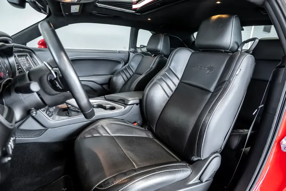 Dodge Challenger SRT Hellcat Jailbreak Last Call Edition | 2023 | Full Option | Limited Edition - Image 11