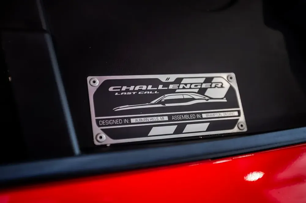 Dodge Challenger SRT Hellcat Jailbreak Last Call Edition | 2023 | Full Option | Limited Edition - Image 9