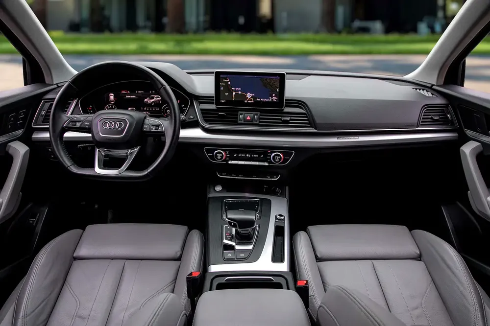 2,350 P.M |  Q5 45TFSI S LINE | 0% Downpayment | Well Maintained! - Image 8