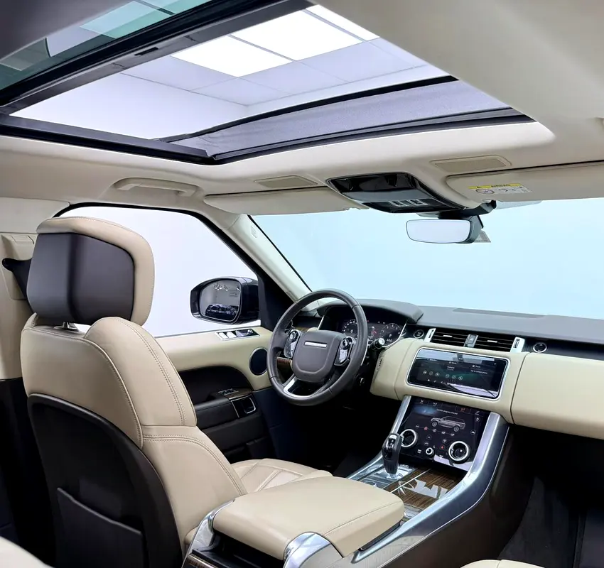 2020 Range Rover Sport HSE Dynamic, 2026 RR Warranty, Full RR Service History, Very Low Km, GCC - Image 12