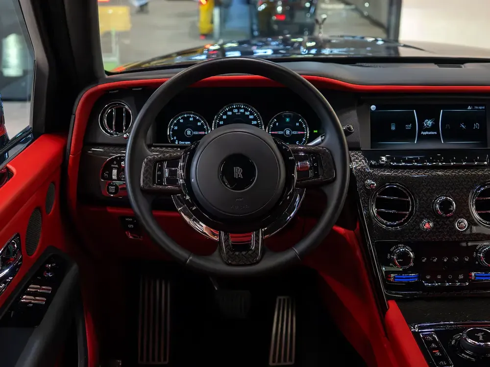 2021 | PREMIUM BLACK BADGE | RED INTERIOR | GCC | V12 TWIN-TURBO | FULL OPTION | PERFECT CONDITION - Image 12