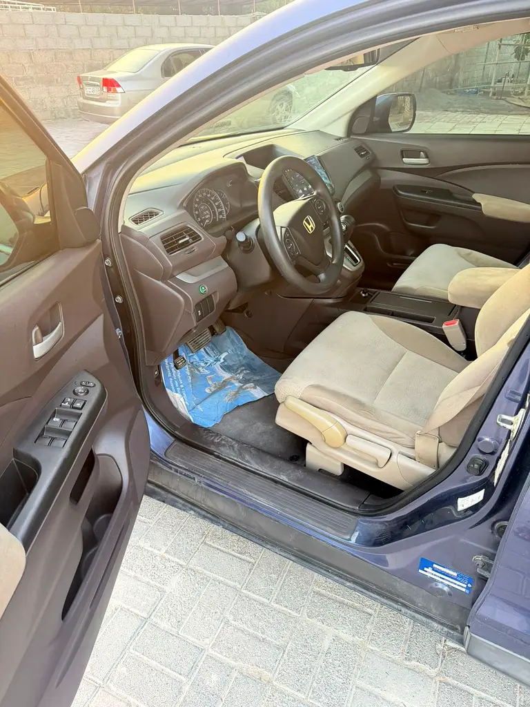 2013 Honda CR-V LX - GCC Specs - Reliable and Well-Maintained - Image 12