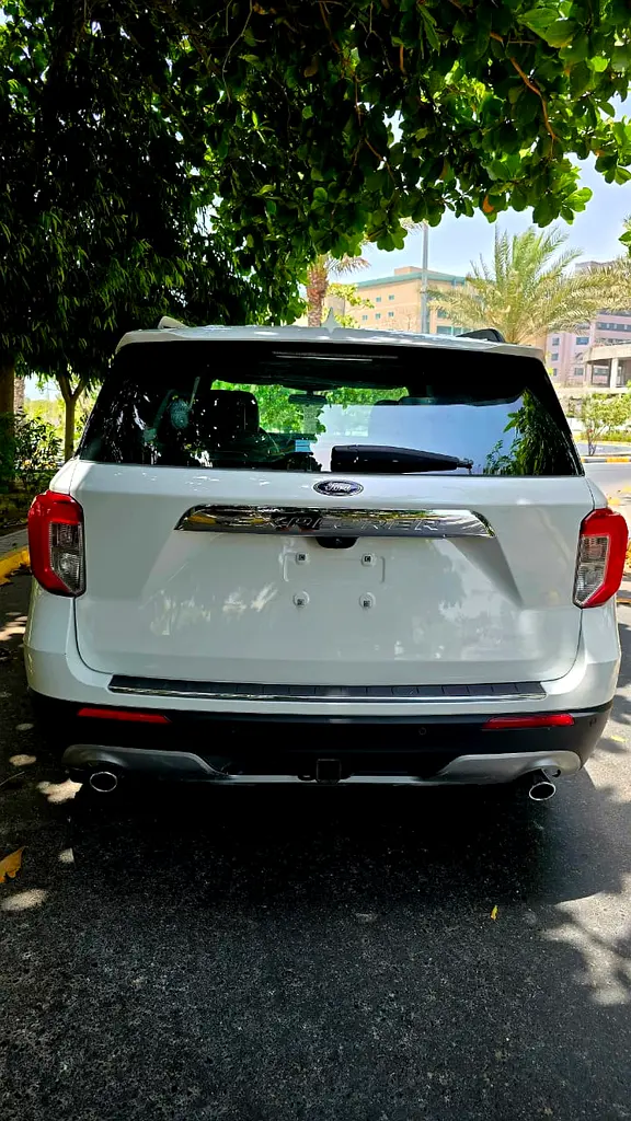 FORD EXPLORER 2022 - Image 10