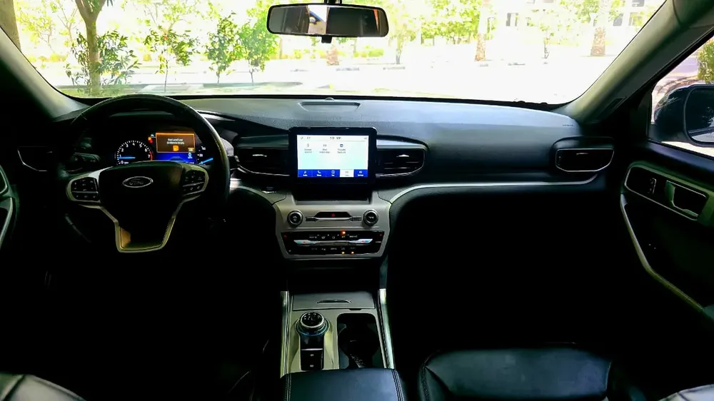 FORD EXPLORER 2022 - Image 11