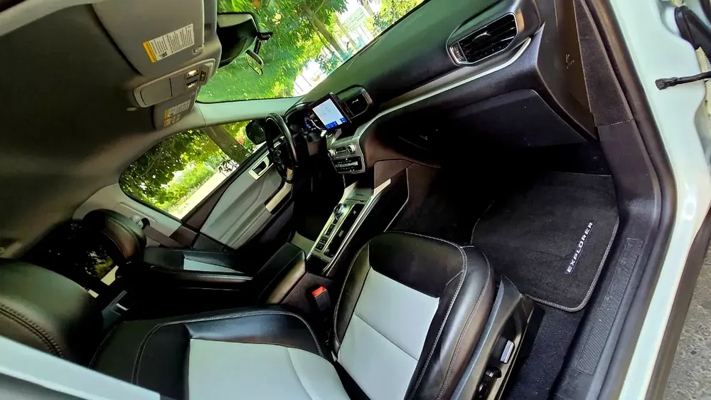 FORD EXPLORER 2022 - Image 14