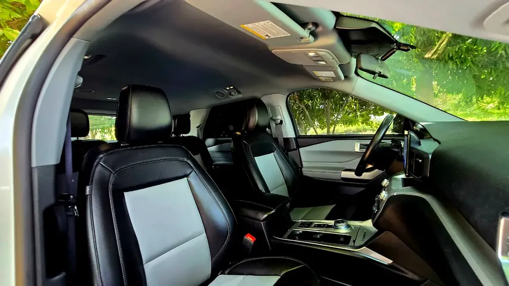 FORD EXPLORER 2022 - Image 15