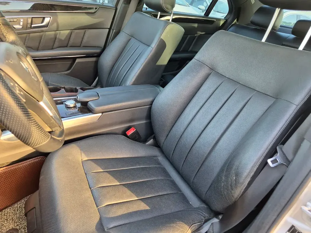 2014 MERCEDES BENZ E350 4MATIC-3.5L,FROM KOREA, ACCIDENT FREE - Image 12