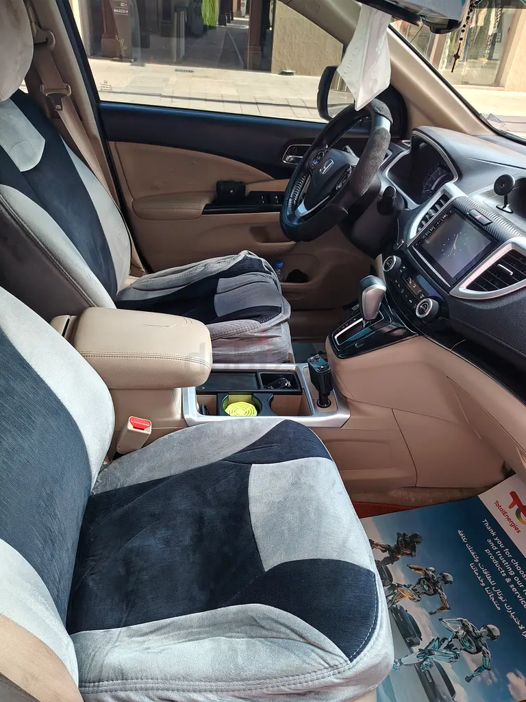 CRV | Family used top trim and condition - Image 7