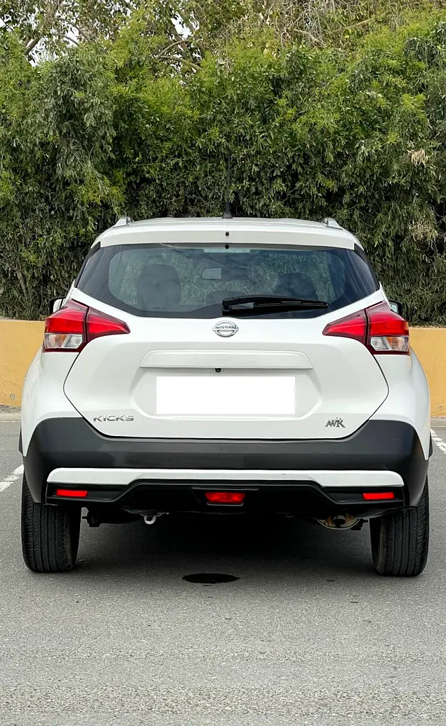 2020 Nissan Kicks SV | GCC Specs | Low Mileage | Very Clean Single Onwer Used Car For Sale - Image 15