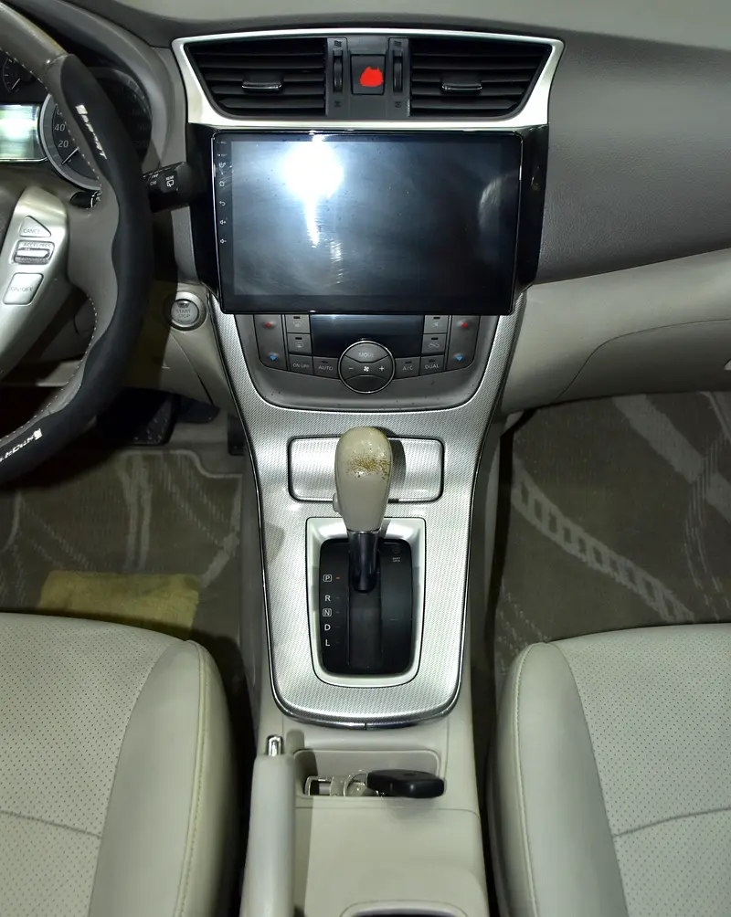 EXCELLENT DEAL for our Nissan Tiida SL 1.8L ( 2016 Model ) in White Color GCC Specs - Image 15
