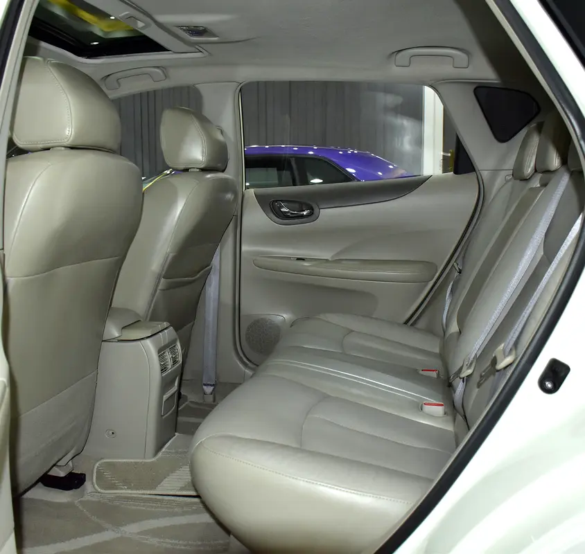 EXCELLENT DEAL for our Nissan Tiida SL 1.8L ( 2016 Model ) in White Color GCC Specs - Image 16
