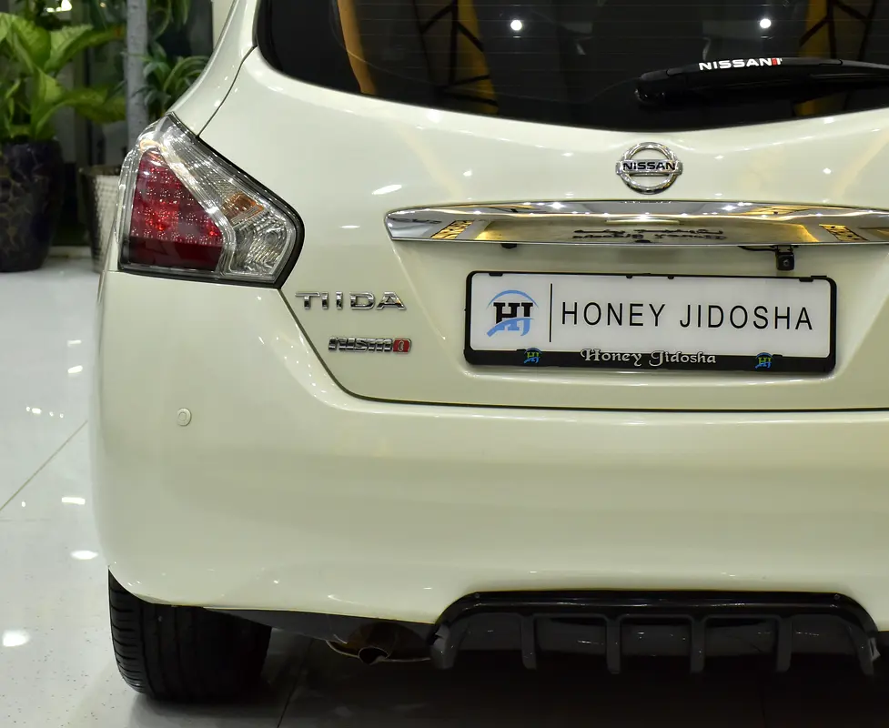 EXCELLENT DEAL for our Nissan Tiida SL 1.8L ( 2016 Model ) in White Color GCC Specs - Image 8