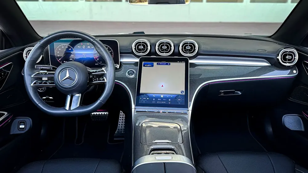 2024 | Mercedes CLE200 Cabriolet | Red Roof | Low Mileage | 2KEYS | White - Image 10