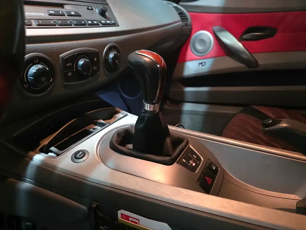 BMW Z4 3.0i Japan Manual - Image 6
