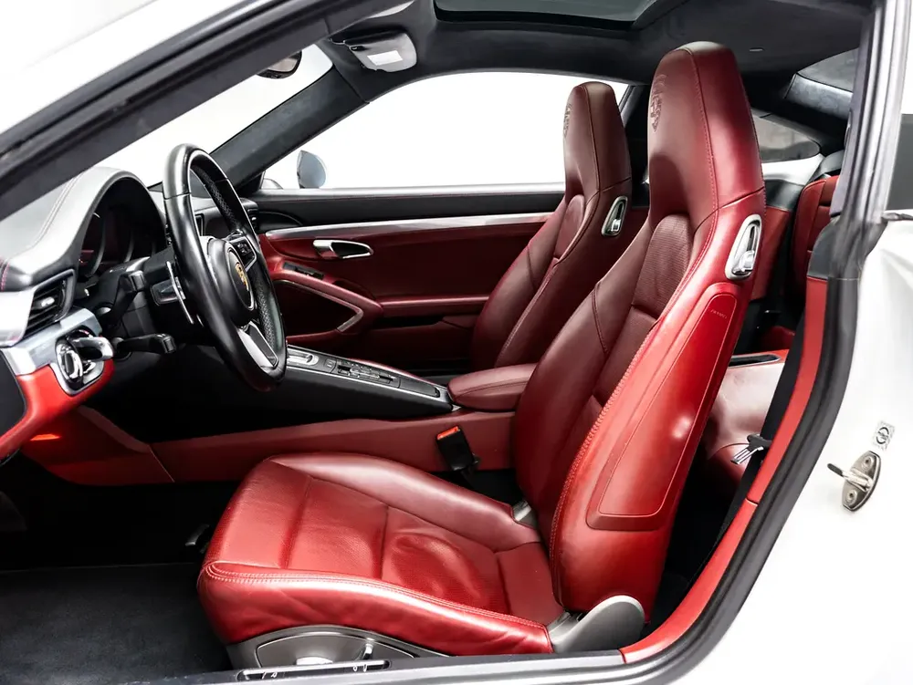 The BEST Ramadan Offer in the UAE - Limited Time Only! Porsche Warranty, Full Service History - Image 11