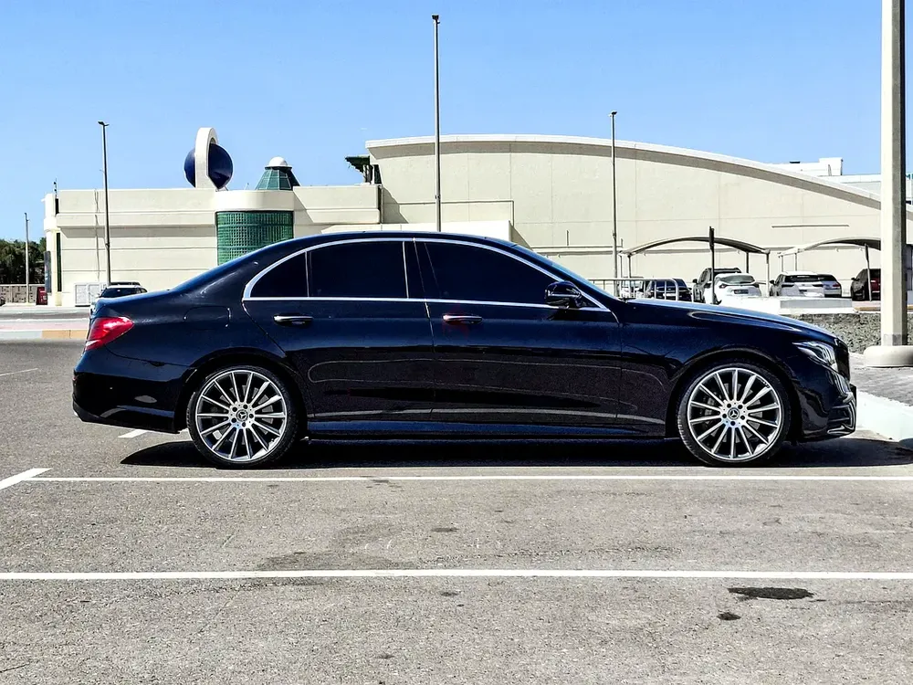 AED 1909/month | 2018 Mercedes-Benz E-Class E 400 4MATIC | GCC Specs | Ref#366349 - Image 4