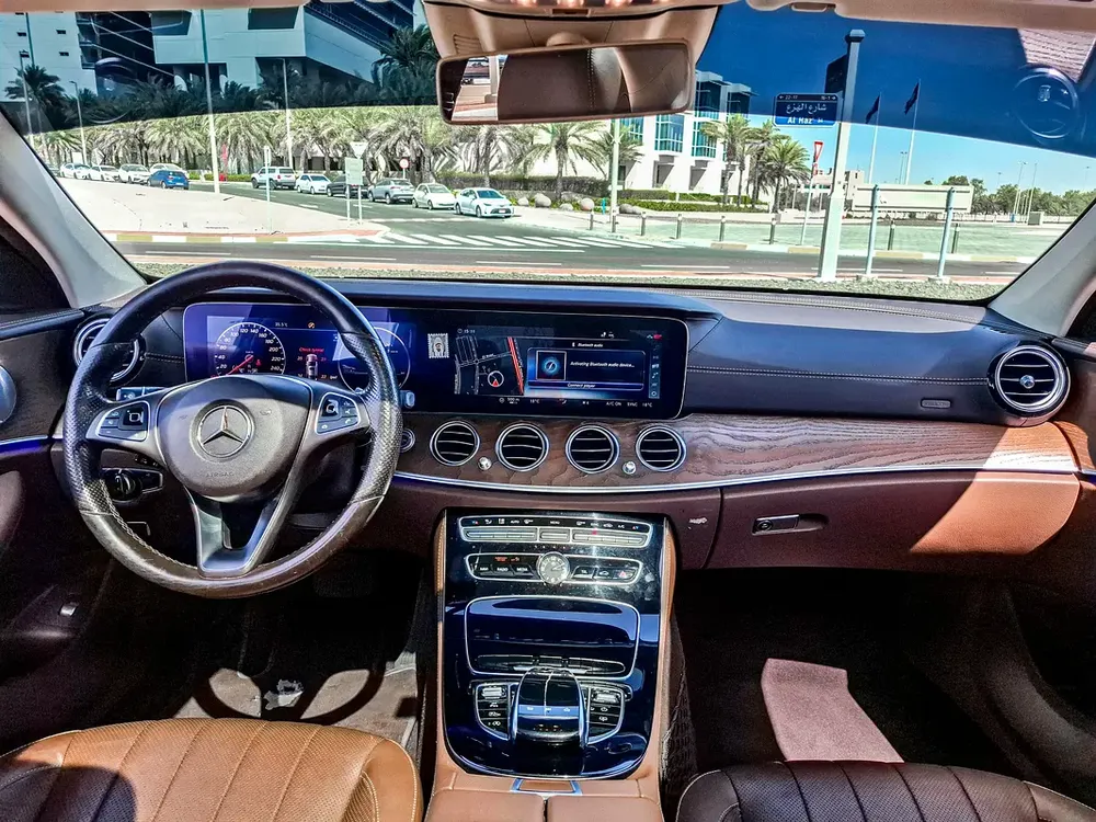 AED 1909/month | 2018 Mercedes-Benz E-Class E 400 4MATIC | GCC Specs | Ref#366349 - Image 9