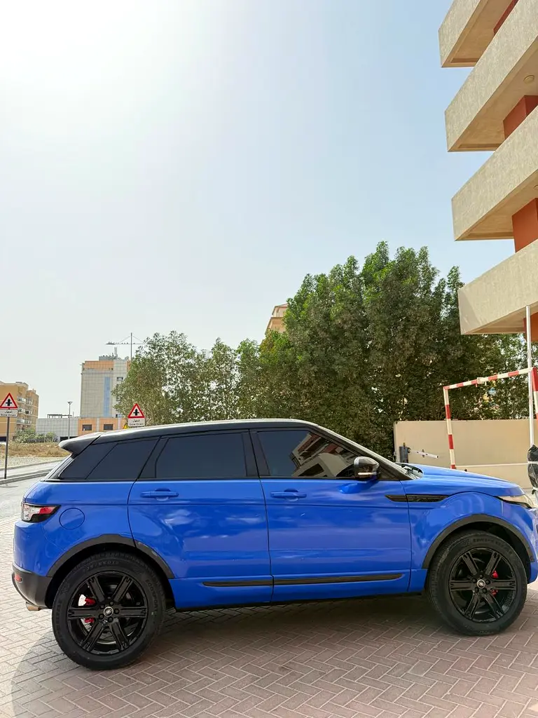 Range Rover Evoque - Image 4