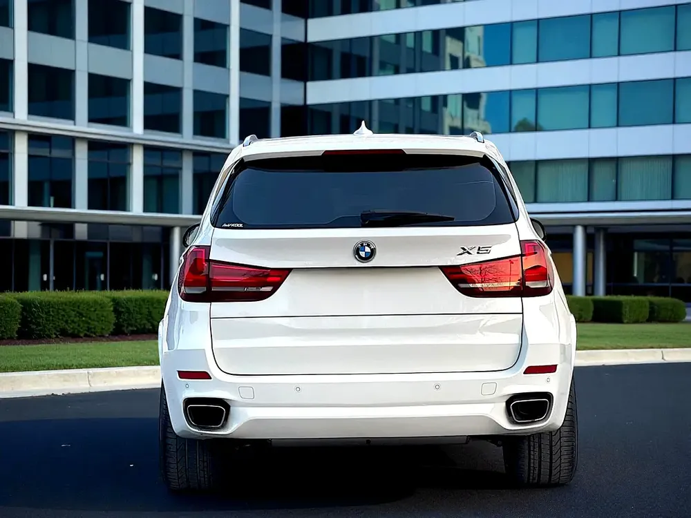 2018 AED 1,280 PM | BMW X5 | Xdrive50i | M SPORT  | FULL SERVICE HISTORY | 4.4L V8 | 0% DOWNPAYMENT - Image 6