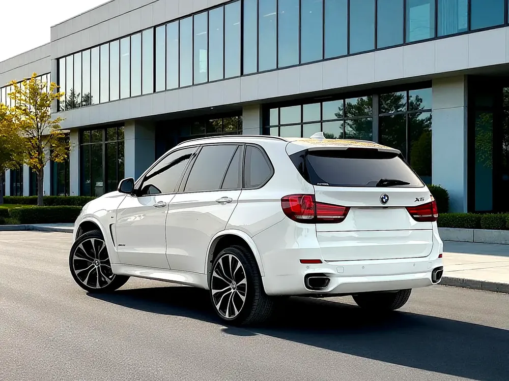 2018 AED 1,280 PM | BMW X5 | Xdrive50i | M SPORT  | FULL SERVICE HISTORY | 4.4L V8 | 0% DOWNPAYMENT - Image 7