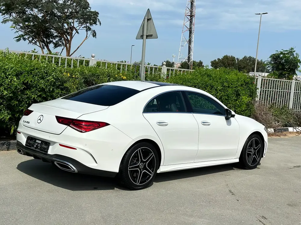 Mercedes Benz CLA250 GCC - Image 4