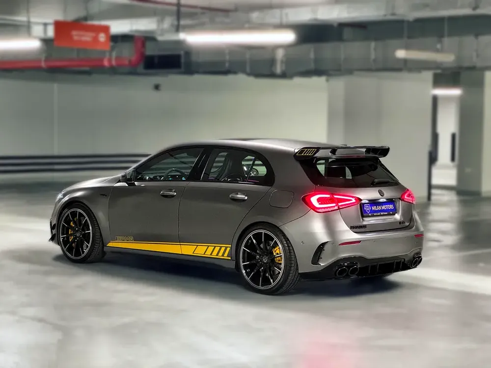 Mercedes A45 S+ 2020, GCC specification, Low Mileage, Special original color, Warranty and Service. - Image 7