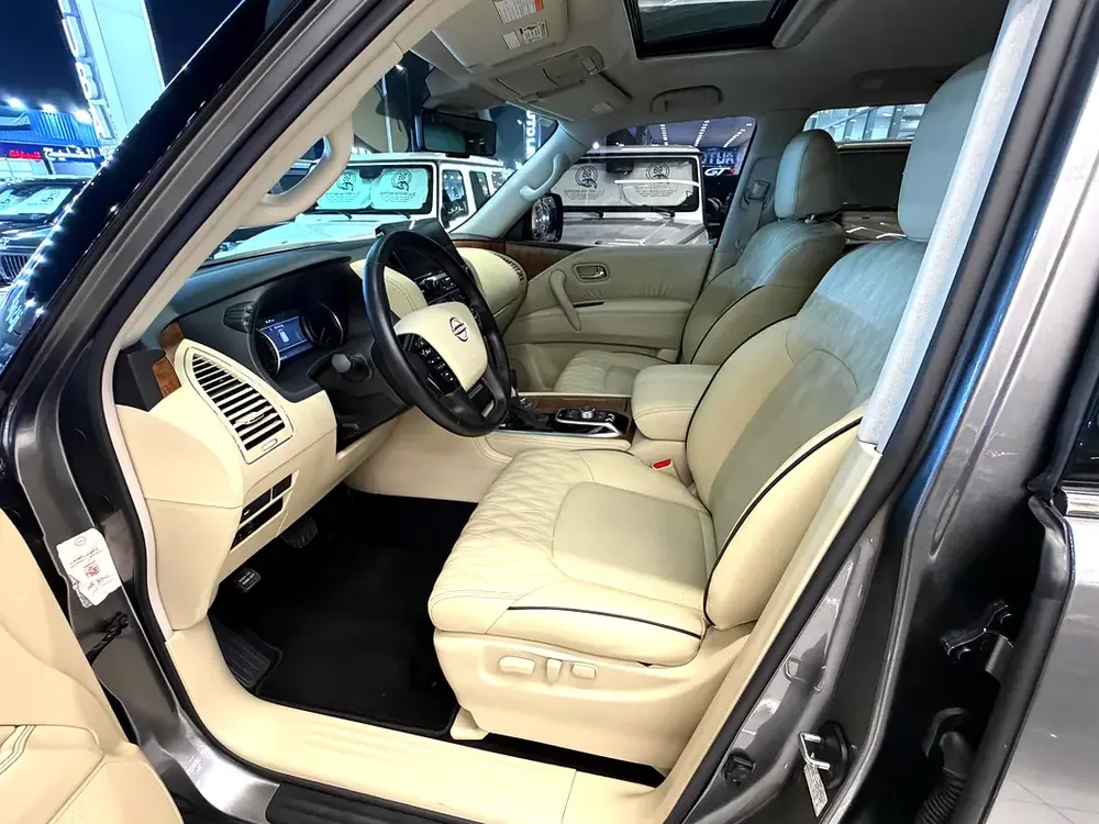 2023 Nissan Patrol SE - GCC Specs - Like New! - Image 11