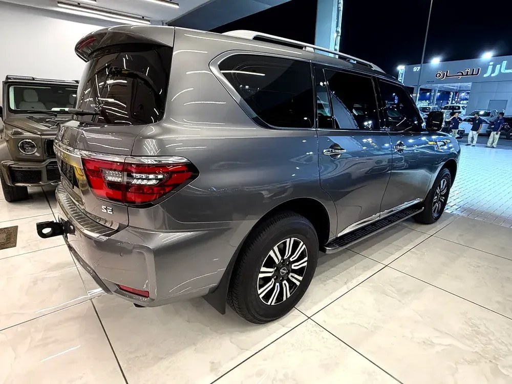 2023 Nissan Patrol SE - GCC Specs - Like New! - Image 6