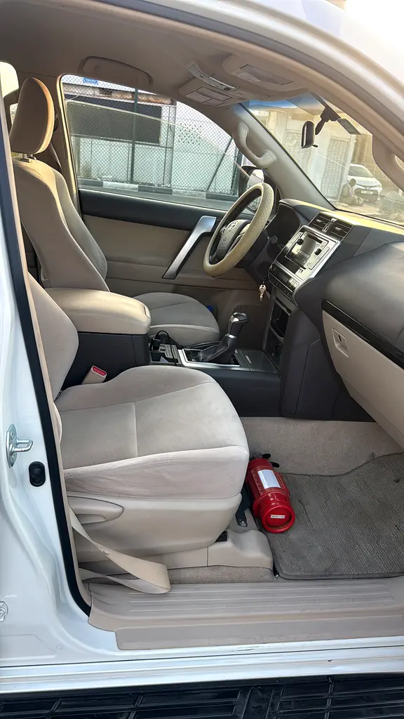 2.7l Toyota Prado 2019 - 4 cylinder-Accident Free - Super Condition - Image 10