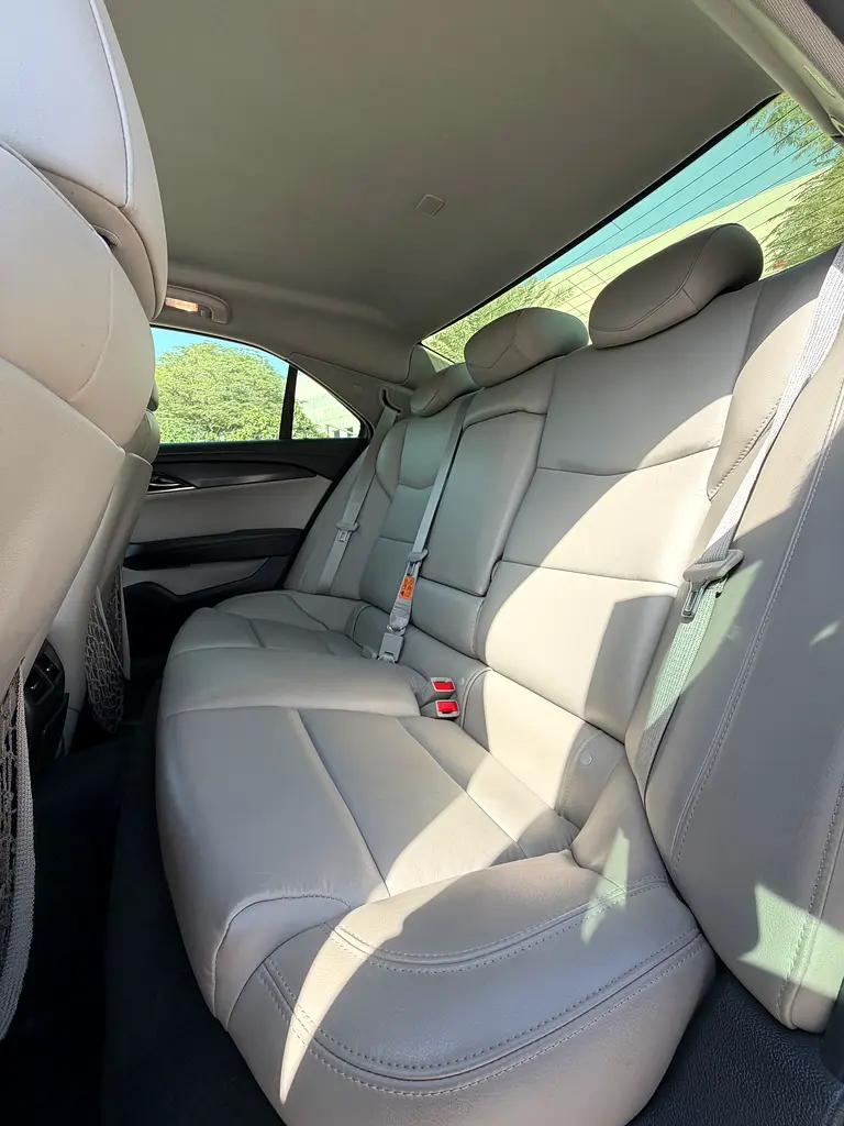 Cadillac ATS 2015 perfect condition - Image 5