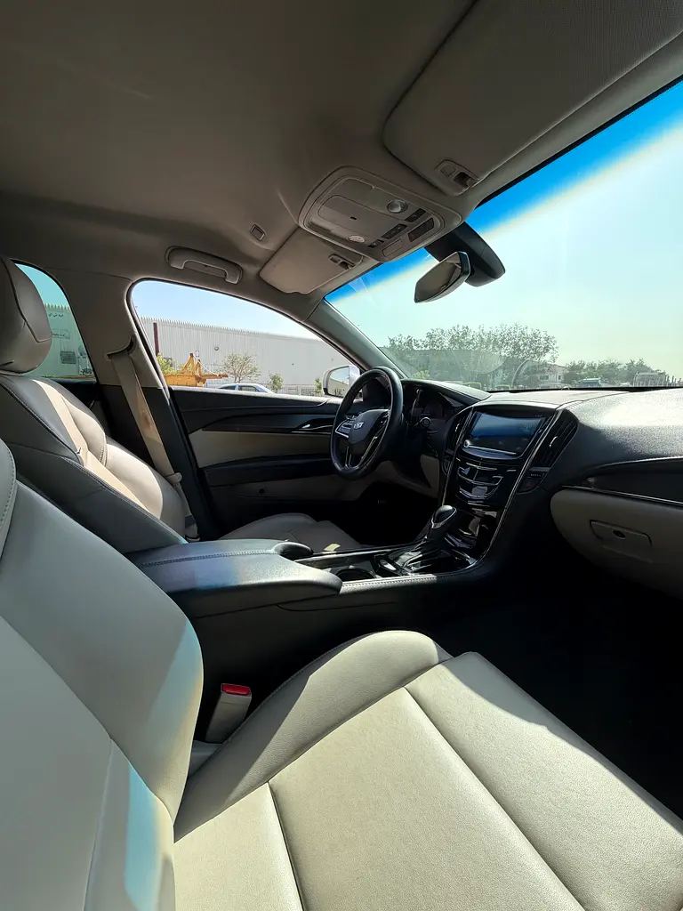 Cadillac ATS 2015 perfect condition - Image 6