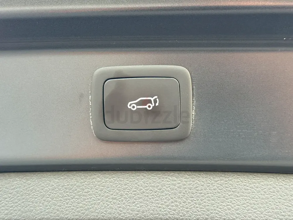 RX5 1.5T Luxury I GCCI Under Warranty I Full Option - Image 17