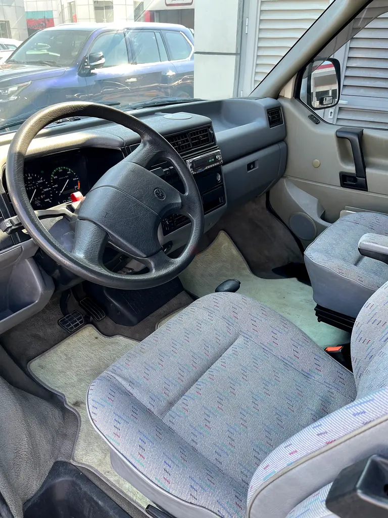 1995 Volkswagen T4 Eurovan Camper (LWB) – 2.5 Petrol – Classic - Image 8
