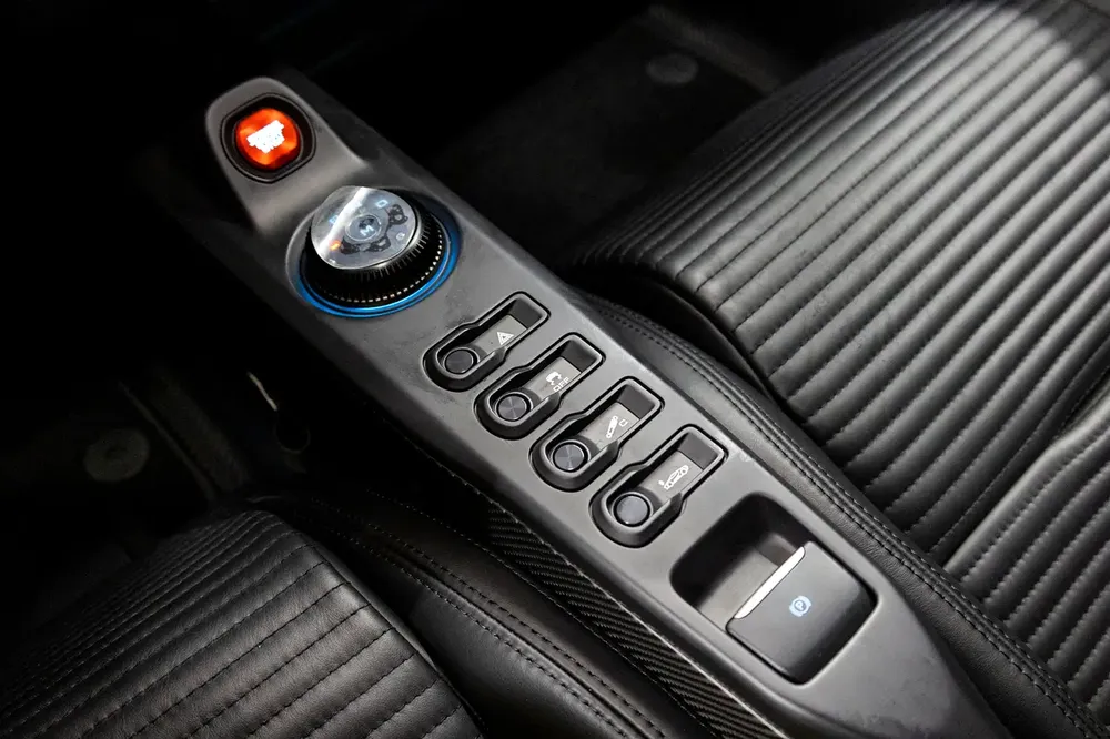 2022 Ford GT Studio Collection - GCC Spec - Image 14