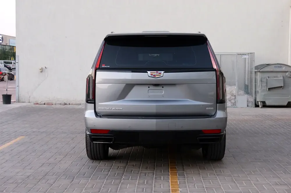 2023 Cadillac Escalade - GCC Specs - 90K KMS - FDSH - Image 11